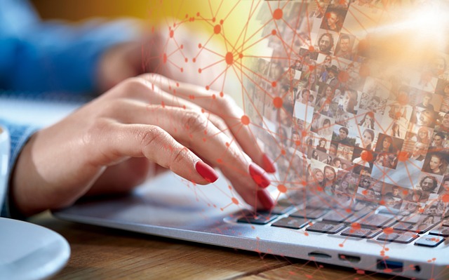 İnsan Kaynakları Stratejisi ve Gelişim Programları İnsan Kaynakları Stratejisi ve Gelişim Programları